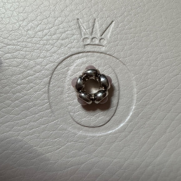 Genuine retired Pandora pink opal cabochon - Picture 4 of 4